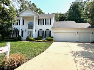 2256 Crimson View Dr #63011, Ballwin, MO 63011