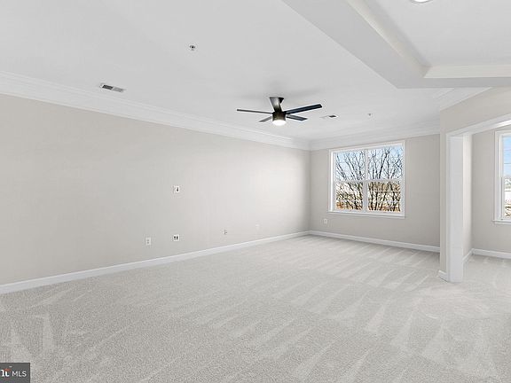 3rd image of 19416 Diamond Lake Dr