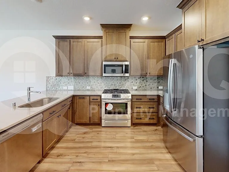 313 McConathy Way — Photo 3