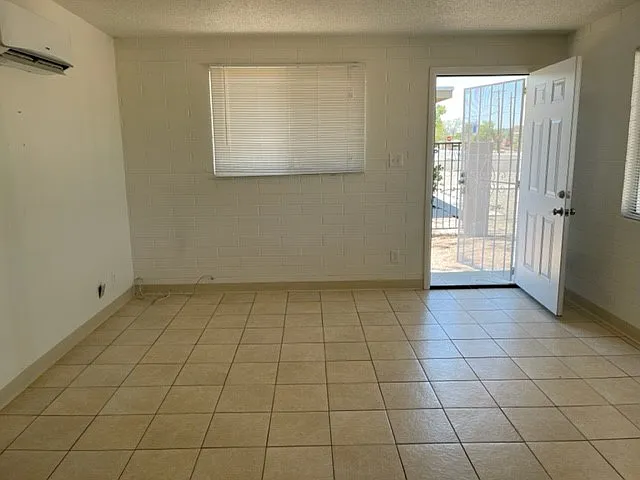 living room_06172022