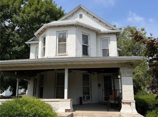 201 S Lafayette St, Newton, IL 62448