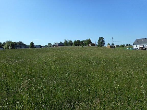 4th image of 56 Jeffiers Ln