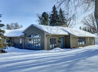 2944 Major Ave N, Golden Valley, MN 55422