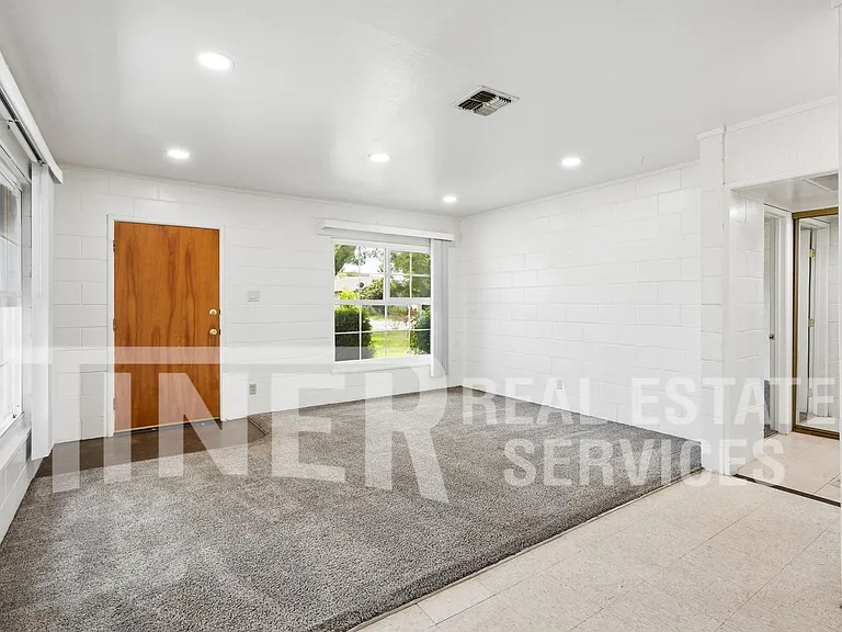 2720 Riesling Way — Photo 2