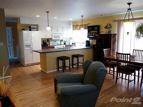 dining room and kitchen 1 gina