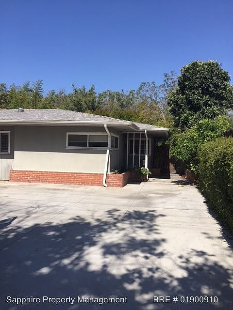 2nd image of 5133 Whitsett Ave