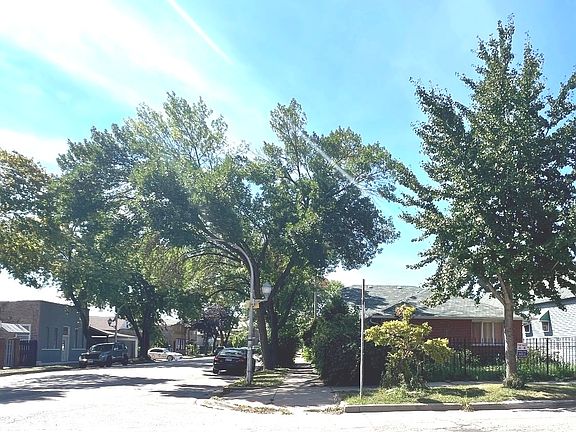 3rd image of 3000 W 38th St