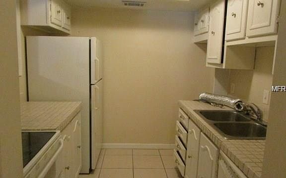 3rd image of 700 E Airport Blvd APT B6