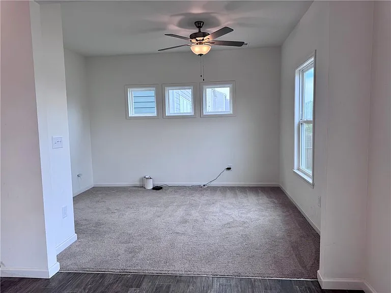 241 Port Way — Photo 10