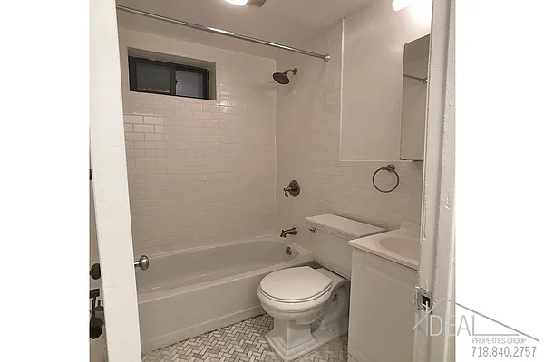Rented by Ideal Properties Group | media 7