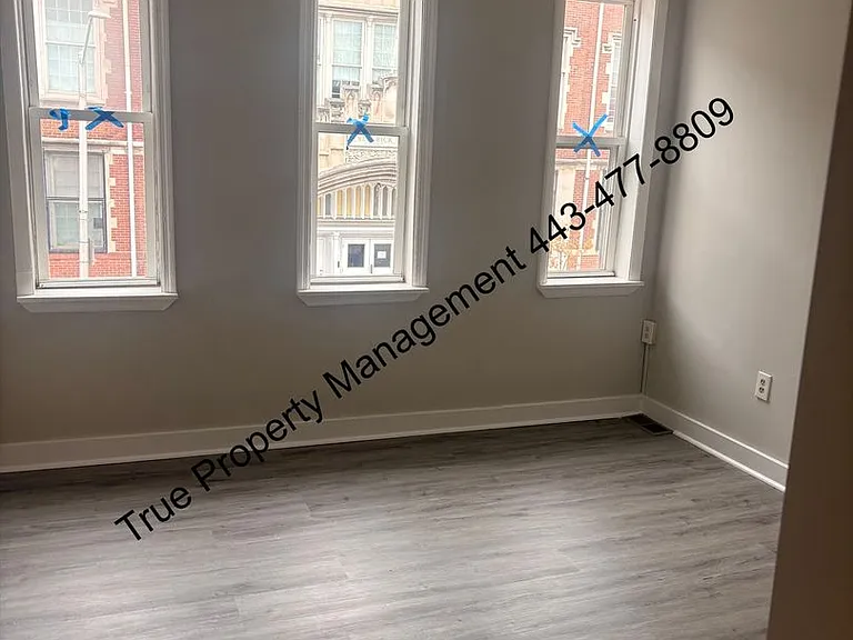 1614 N Calhoun St — Photo 6