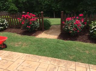 5940 Windsorcreek Dr, Douglasville, GA 30135