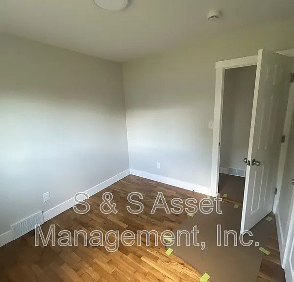 4106 Stillwell Ave — Photo 16