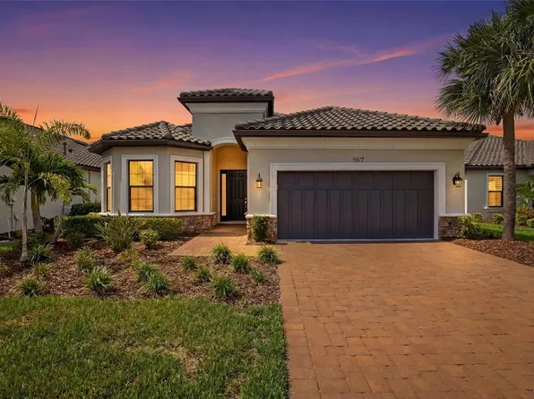 5617 Scarlotti St, Nokomis, FL 34275
