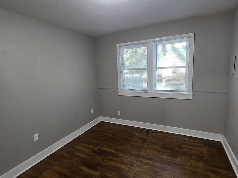 938 S Hiram St — Photo 15