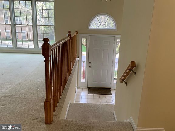 3rd image of 2136 Kings Garden Way