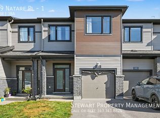 99 Natare Pl #1, Ottawa, ON K2T0P3