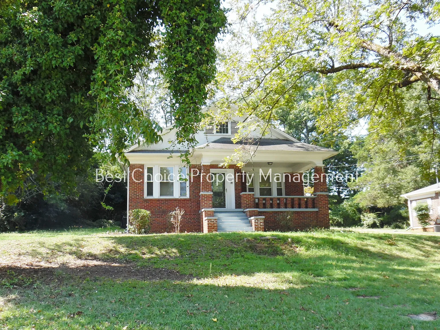 3 bed, 1599 sqft, $1,600 — Photo 1