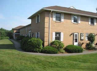 601 Elmwood Dr, Hudson, NH 03051