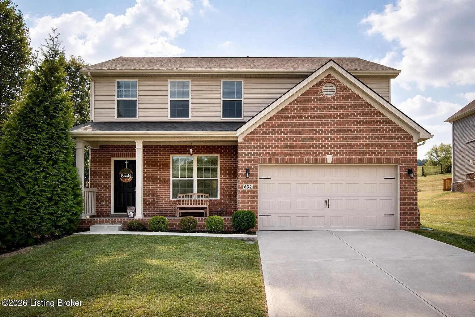 332 White Cliffs Ln photo 1