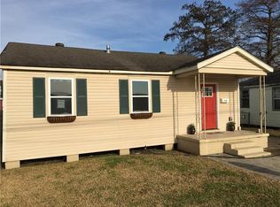 2105 Claire Ave, Gretna, LA 70053