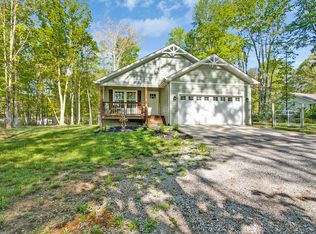 1097 Sheppard Rd, Jamestown, TN 38556