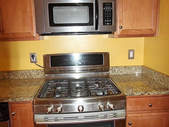 5th image of 11901 Hunton Crossing Ct