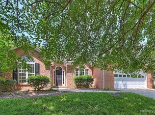 10287 Kendan Knoll Dr, Charlotte, NC 28262