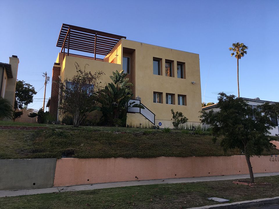 1st image of 4245 W 64th St