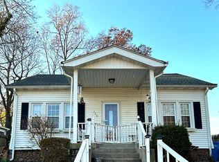 120 Lakeview Ave, Hamden, CT 06514