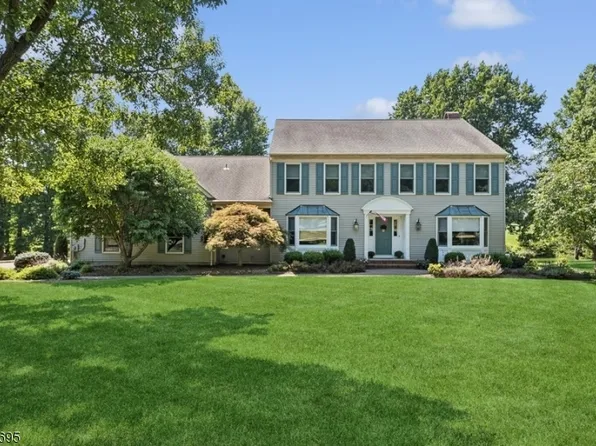 806 Devon Ln, Branchburg Twp., NJ 08853