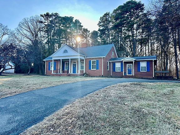 2nd image of 405 Old Rock Rd