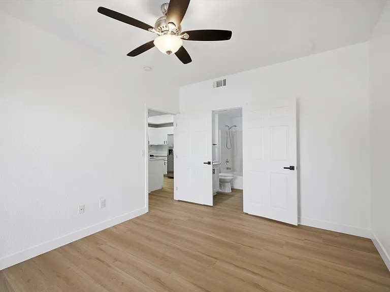 5855 Valley Dr #1022 — Photo 14