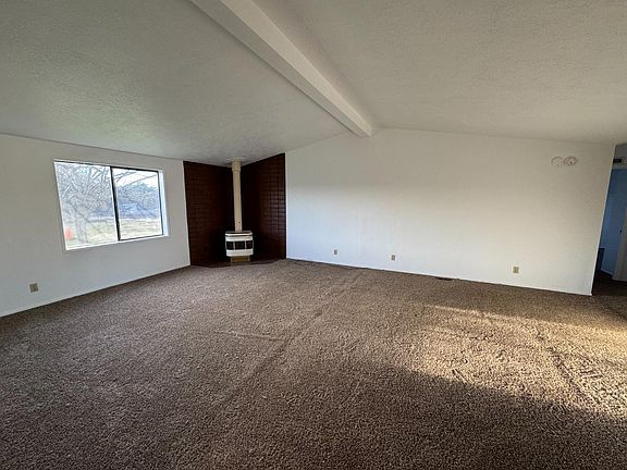 2nd image of 22513 Prospect Hts