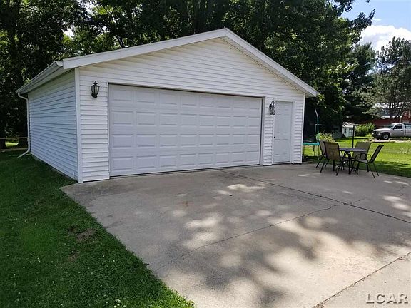 5th image of 207 Jipson St