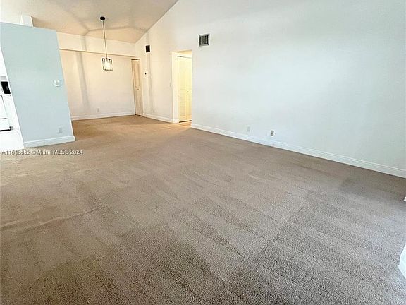 3rd image of 616 Gardens Dr APT 203
