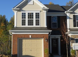 1120 Kingston Grove Dr, Cary, NC 27519