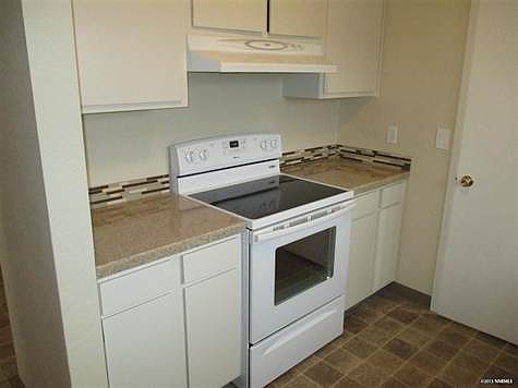 5th image of 2220 Pauline Ave