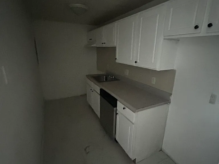 0 Hart St #1AA — Photo 5