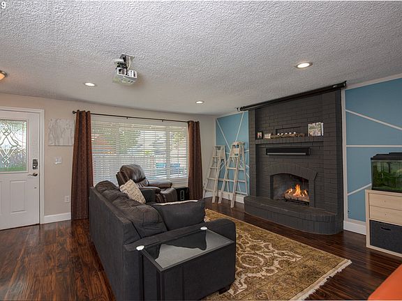 4th image of 8307 NE 160th Ave