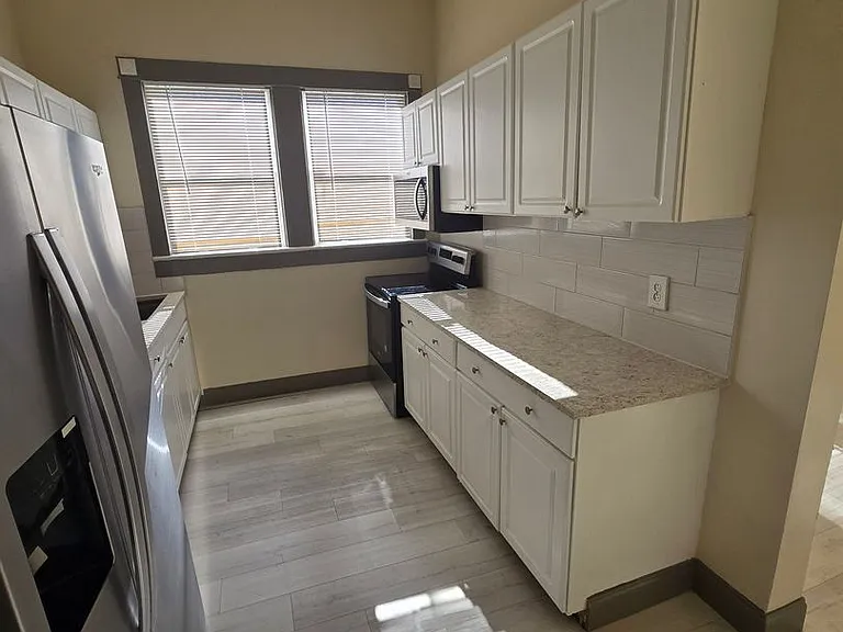 1212 E 25th Ave #C — Photo 6