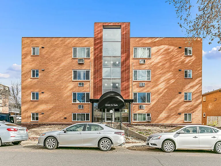 2444 South York Street Apartments — Photo 33