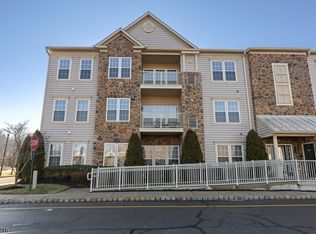 4 Waterman Ln UNIT 409, Hillsborough, NJ 08844