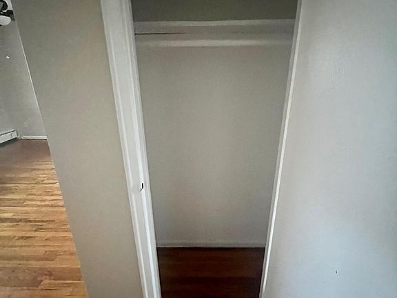4th image of 474 Fulton St APT 14