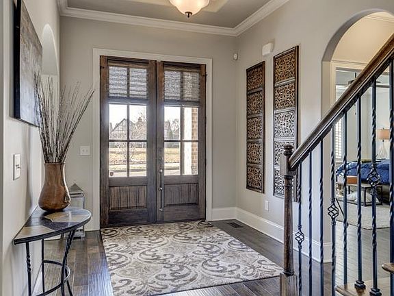 3rd image of 1697 Noah Ln