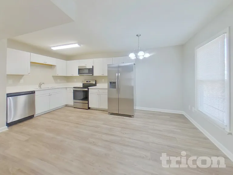 9033 Trailhead Ct — Photo 5