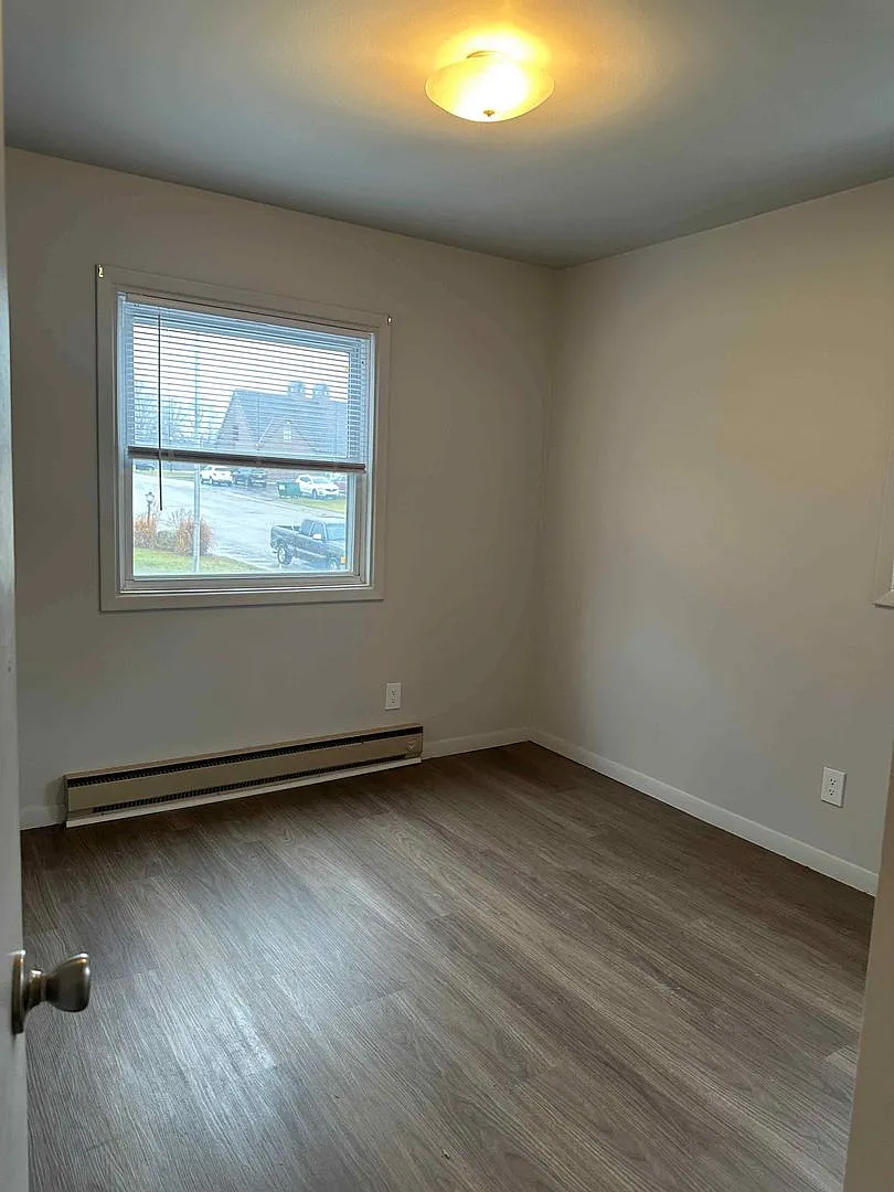 125 Berwick LLC — Photo 3