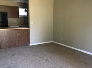 941 Applewood Ln #1, Fayetteville, NC 28303