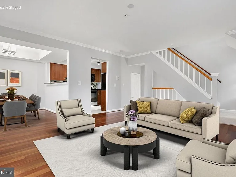 5712 Chapman Mill Dr #340 — Photo 3