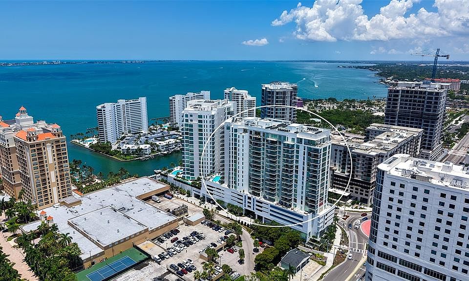 1st image of 301 QUAY #1507
